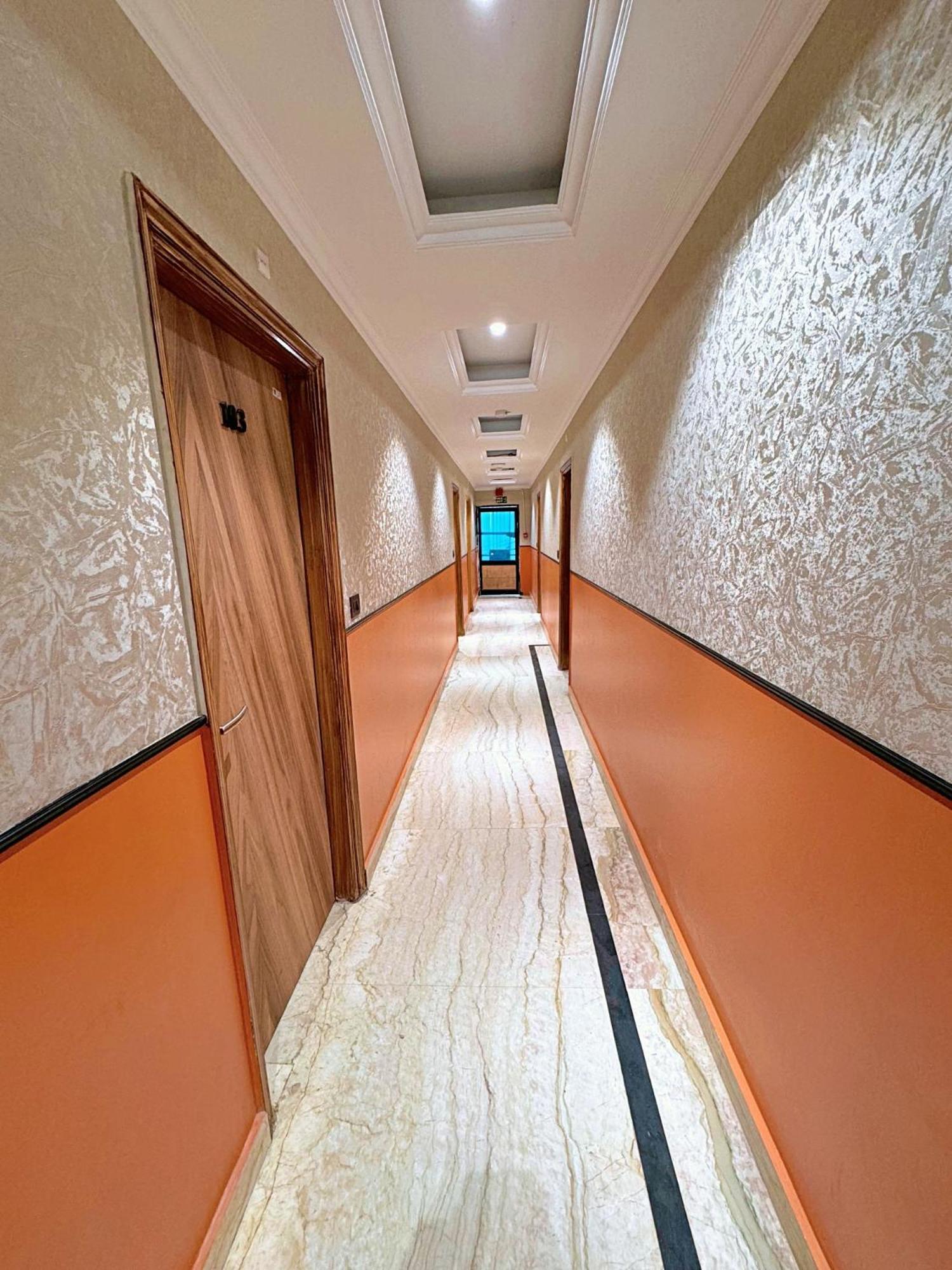 The Orion Express - East Of Kailash New Delhi Exterior foto