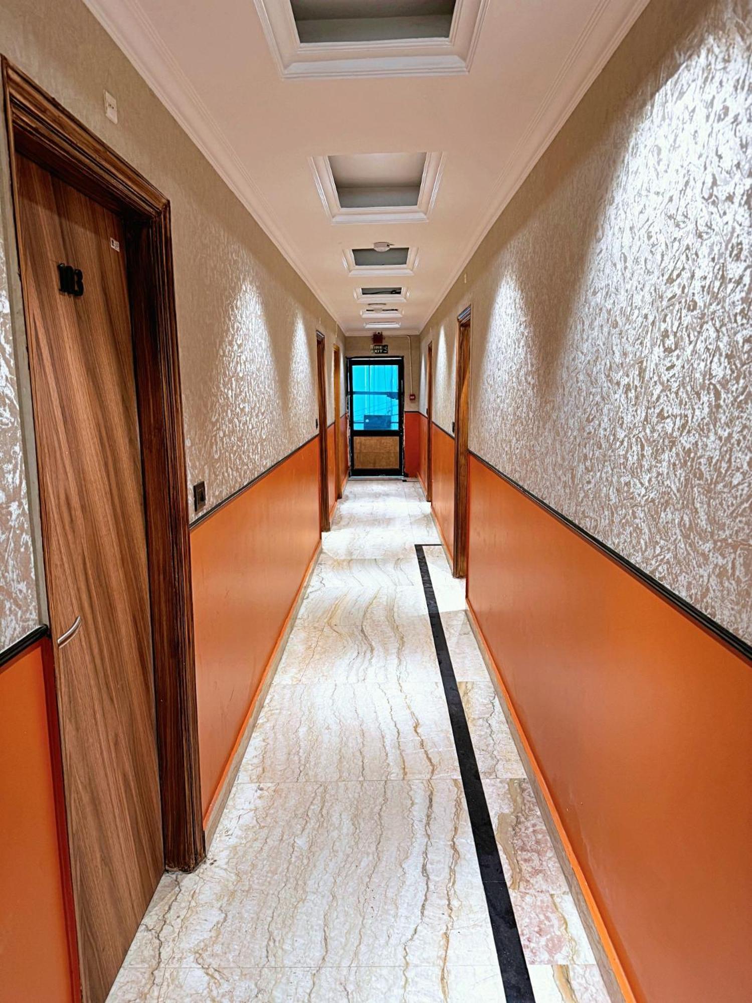 The Orion Express - East Of Kailash New Delhi Exterior foto